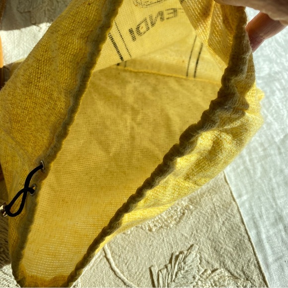 VINTAGE FENDI Striped Crossbody Bag 7”x9” With Dust Bag. FREE SHIPPING - Picture 13 of 16